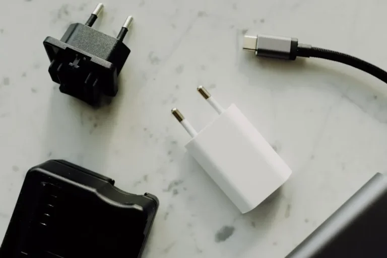 Best Travel Adapters