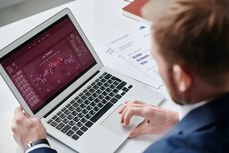 How to understand technofee.com without getting lost in thin content